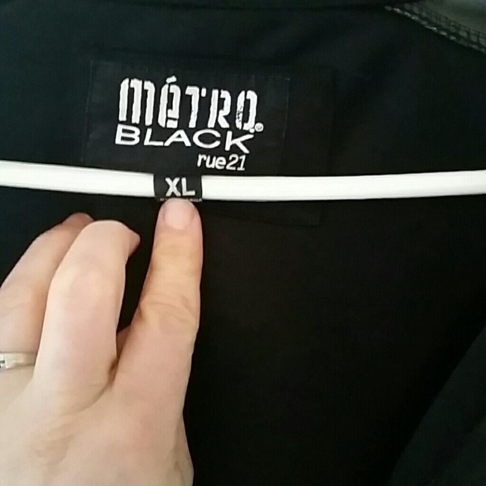 Spring jacket - Picture 2 of 3